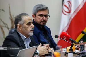 حسین نواده توپچی استاد حقوق بین&zwnj;الملل دانشگاه
