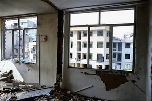 بازدید رئیس کمیته بین المللی صلیب سرخ در محل اصابت جنایات آمریکایی - صهیونی