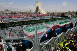 تشییع پیکر مطهر آقای شهید ایران و خانواده ایشان