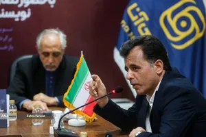 آیین رونمایی از کتاب &laquo;سقوط دمشق&raquo; 