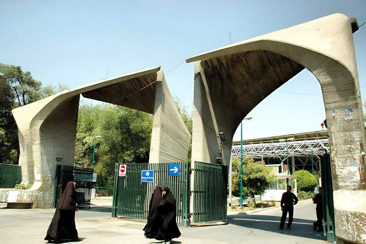 کارشناسی سه‌ساله؛ نسخه‌ای برای کاهش شکاف دانشگاه و بازار کار