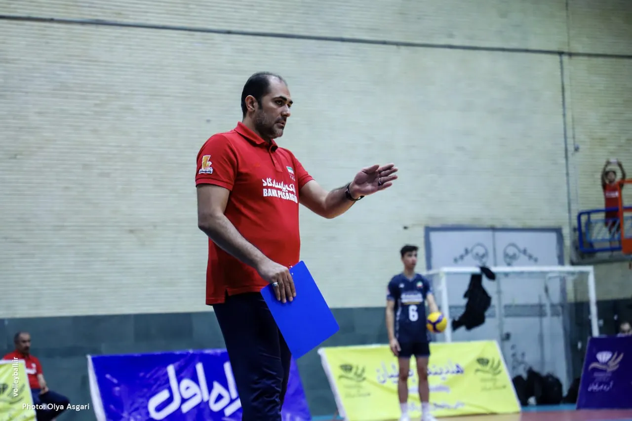 آرش صادقیانی