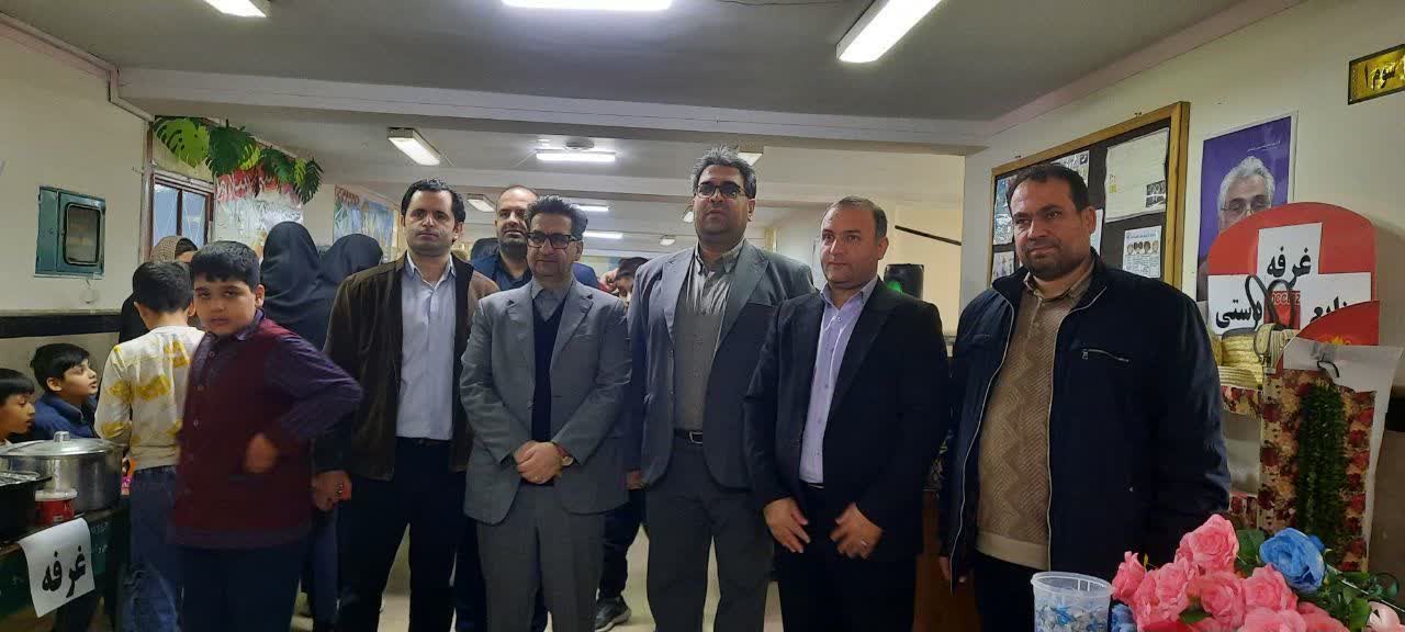 تأکید بر برگزاری غرفه‌های ابتکاری برای توانمندسازی مهارت‌های اقتصادی دانش‌آموزان