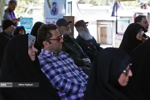 گردهمایی هنرمندان بسیجی به مناسبت هفته هنر و قدردانی از رزمندگان اسلام