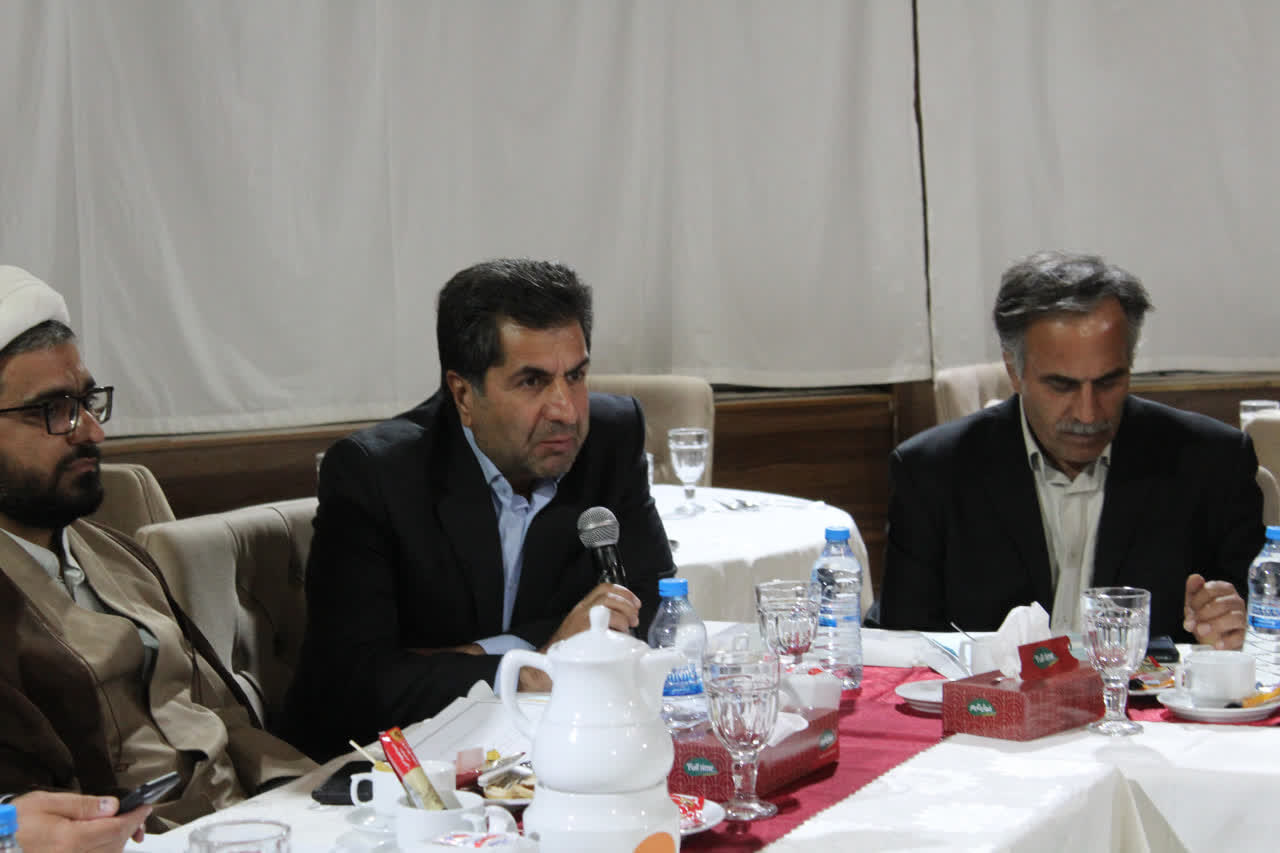 تلفیق سنت حسنه وقف با پژوهش؛ راهبرد نوین دانشگاه آزاد برای حل مسائل کشور تلفیق سنت حسنه وقف با پژوهش؛ راهبرد نوین دانشگاه آزاد برای حل مسائل کشور