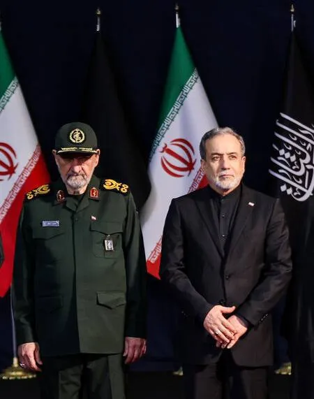 عراقچی
محسن رضایی