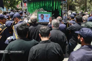 تشییع و تدفین پیکر مطهر بسیجی شهید حسین یوسفخانی