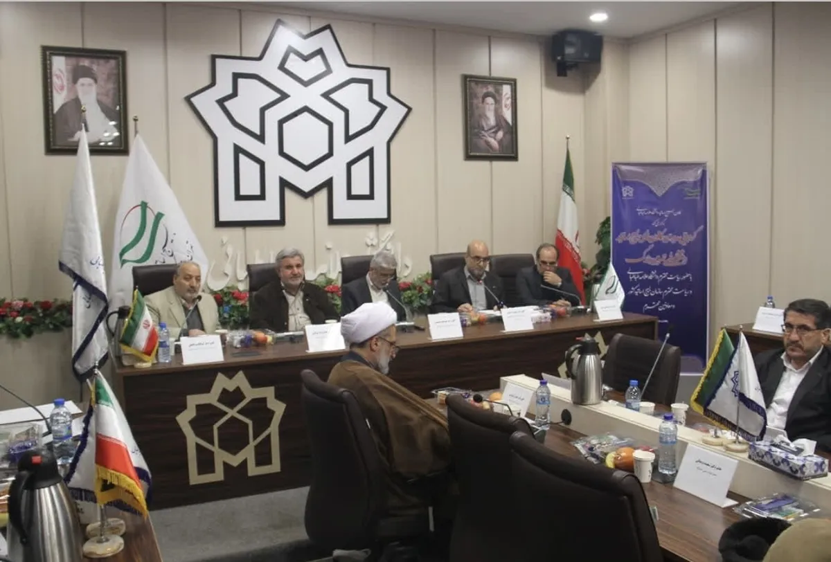 اساتید بسیجی با حضور در مجامع عمومی در تحقق حماسه سیاسی انتخابات نقش‌آفرین باشند