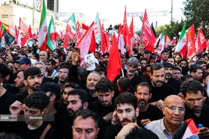 تشییع پیکر مطهر آقای شهید ایران و خانواده ایشان در مشهد