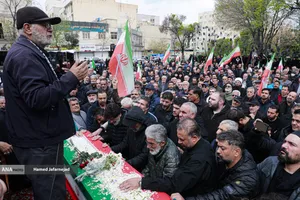 تشییع پیکر ام البنین تهران مادر شهیدان افراسیابی با حضور گسترده مردم انقلابی و شهیدپرور خیابان نبرد- پیروزی