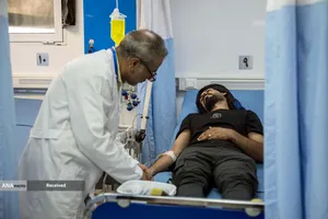 خدمت&zwnj;رسانی بیمارستان سیار برکت در عمود ۹۸۹ طریق الحسین