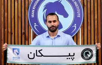 دهقان به پیکان پیوست