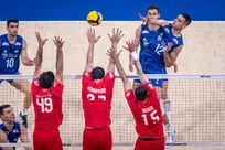 والیبال قهرمانی جهان| کسب پیروزی تیم ملی با چنگ و دندان/ شاگردان پیاتزا تا ست پنجم جنگیدند