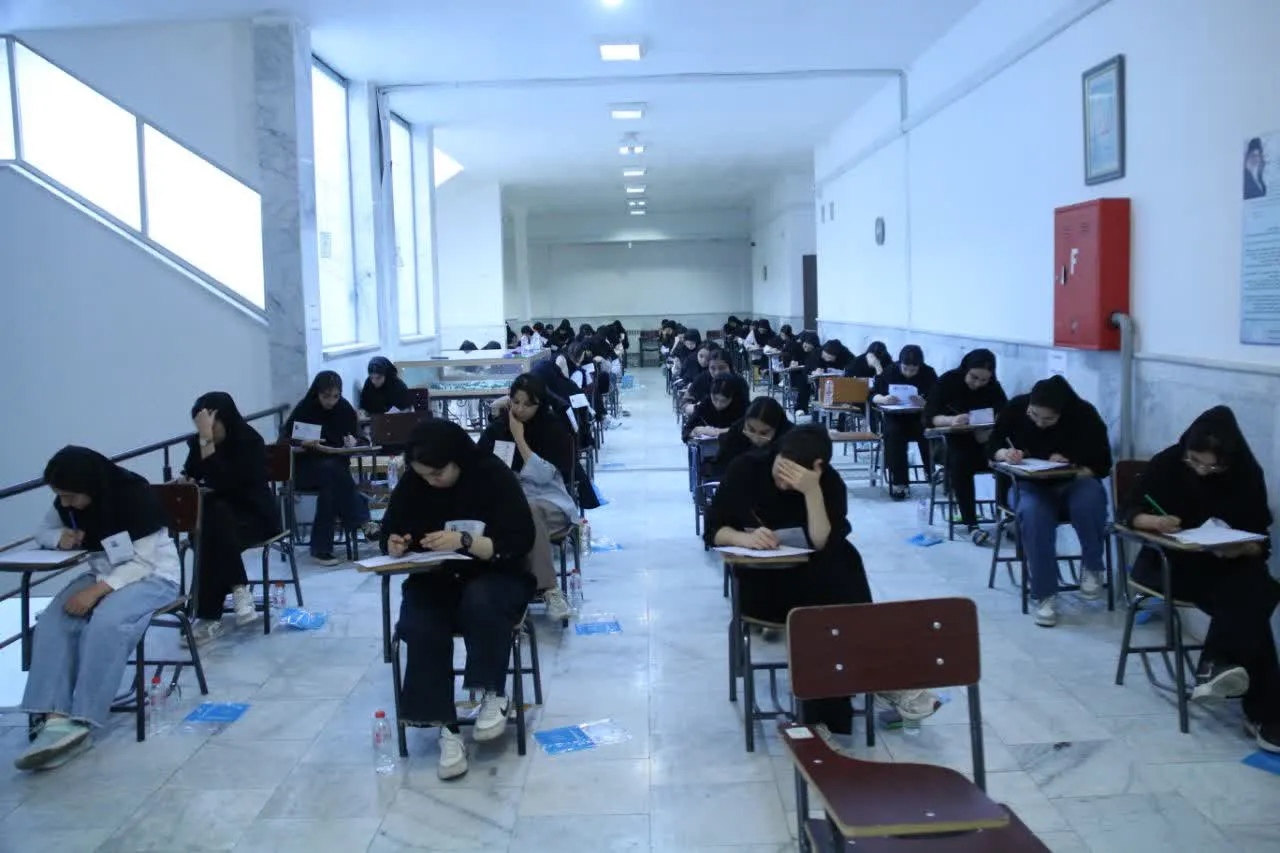 دانشگاه آزاد میانه