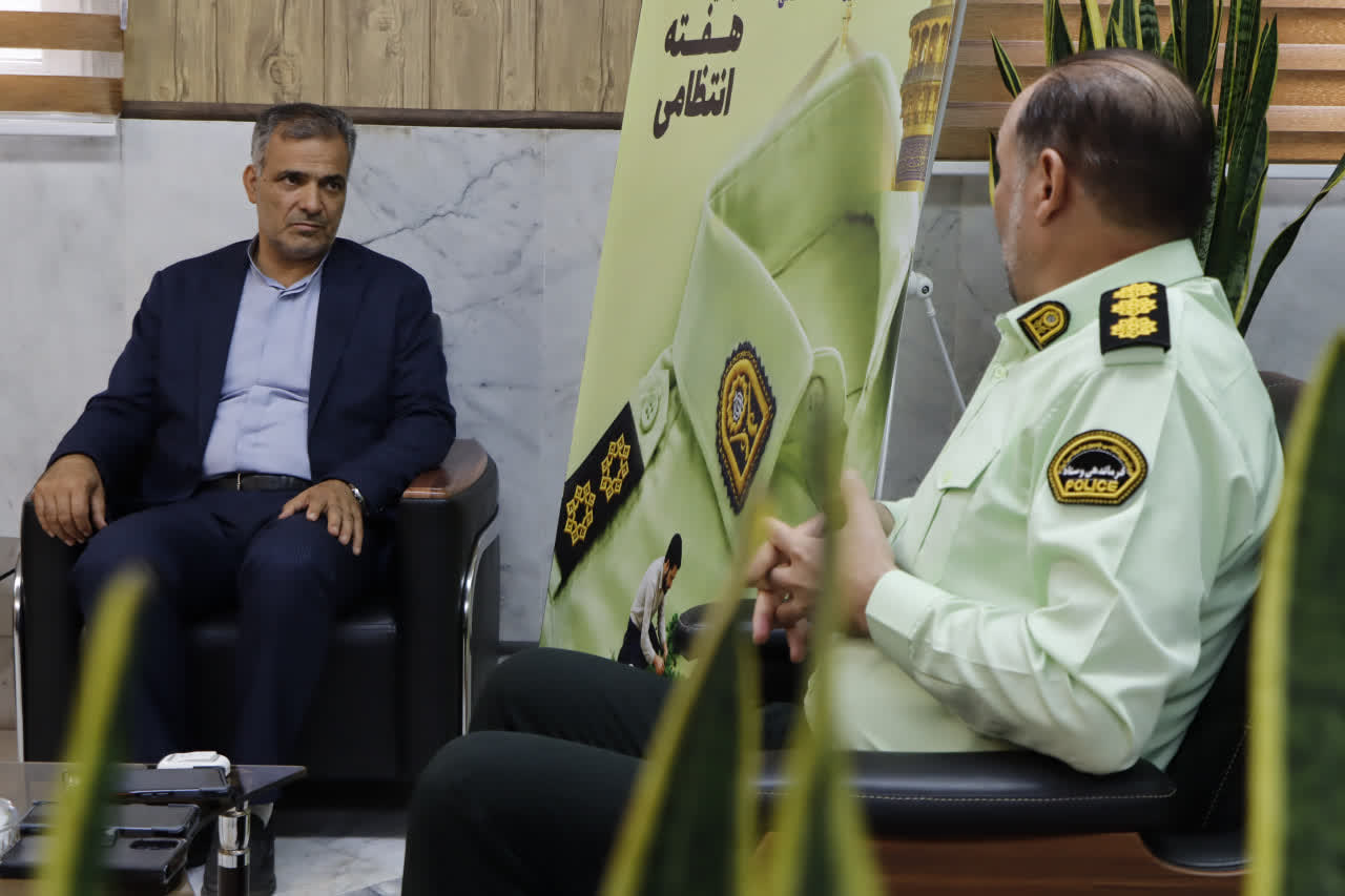 تقدیر رئیس دانشگاه آزاد اسلامی خراسان‌رضوی از فرمانده انتظامی مشهد