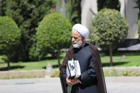 انصاری: اعتراضات صنوف باید شنیده شود/ تأکید بر بررسی ابعاد حقوقی حادثه تلخ اخیر