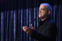 پزشکیان: رهبری شهید به همگان آموخت که بزرگ‌ترین سرمایه ایران، مردم و وحدت آنان است