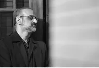 محمد اصفهانی موسیقی تیتراژ سریال تلویزیونی «ساهره» را خواند