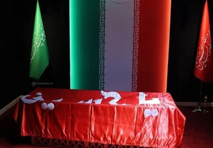 رهبر شهید 