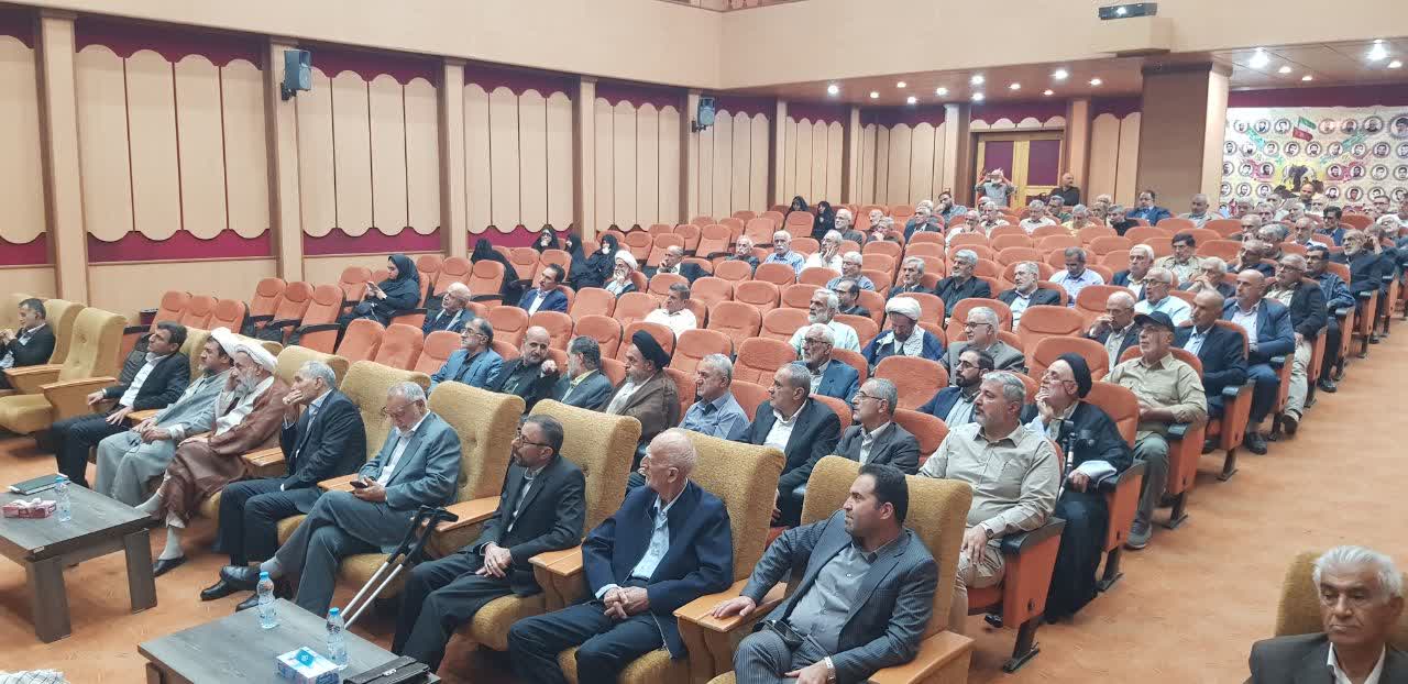 امام جمعه بابل: خاطرات دوران دفاع مقدس باید ثبت و دانشنامه جامع دفاع مقدس بابل تدوین شود