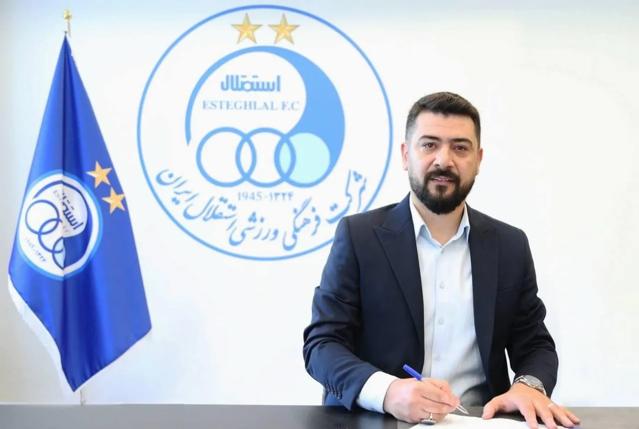 محمد خدادادی سرمربی تیم فوتسال استقلال