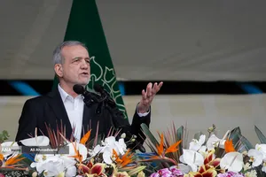 سخنرانی رئیس جمهور در مراسم ۲۲ بهمن