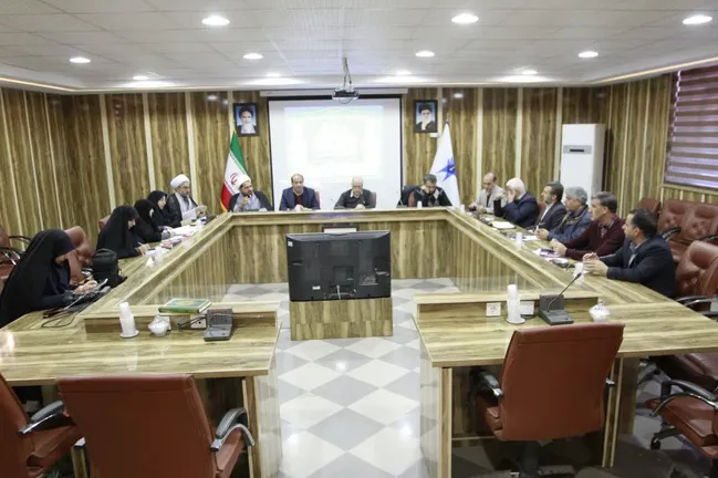 نشست تخصصی «شورای استانی امور شاهد و ایثارگران» در دانشگاه آزاد اراک برگزار شد