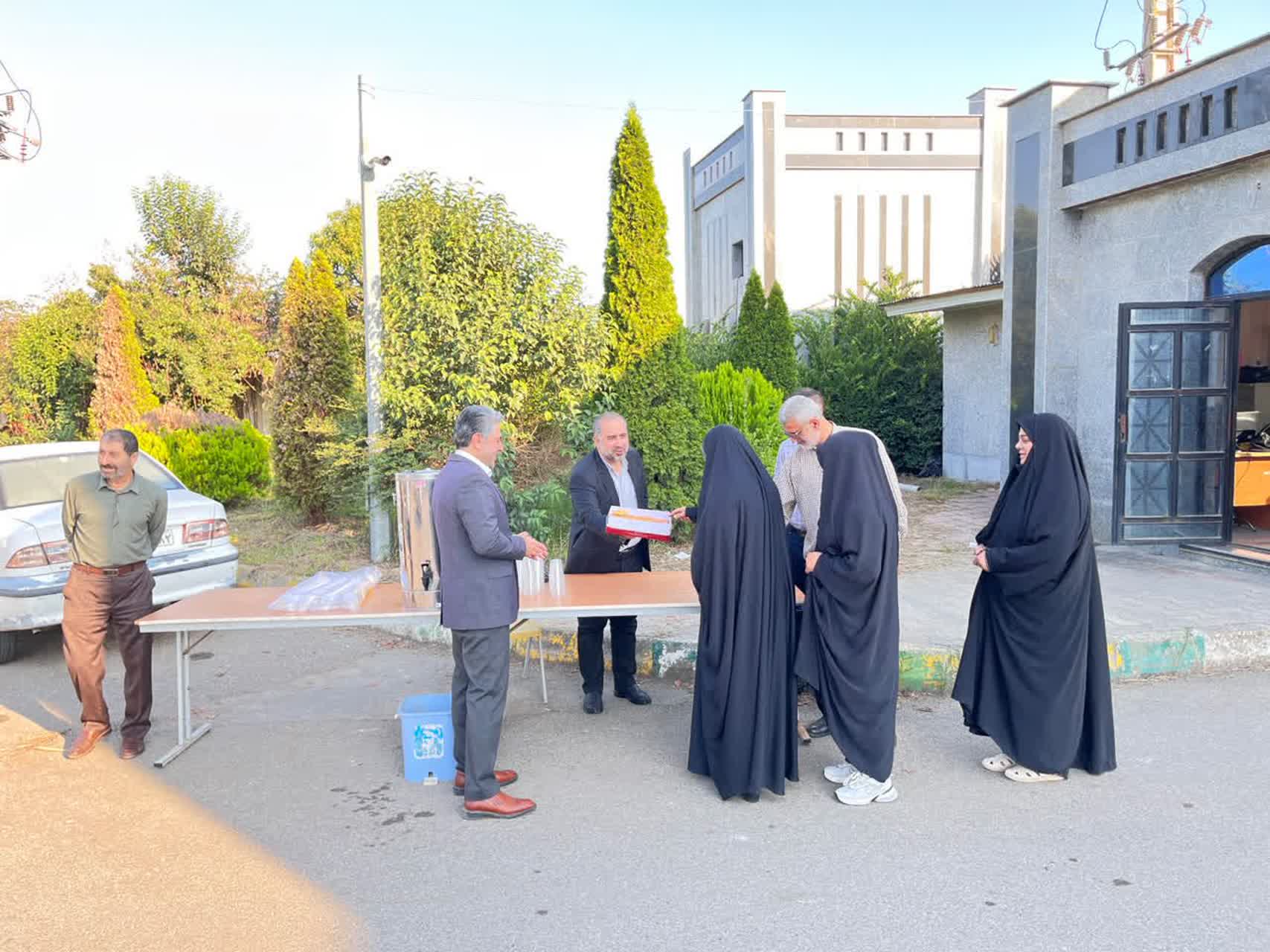 استقبال بهاری دانشگاه آزاد اسلامی واحد آیتالله آملی از دانشجویان در آغاز سال تحصیلی استقبال بهاری دانشگاه آزاد اسلامی واحد آیتالله آملی از دانشجویان در آغاز سال تحصیلی