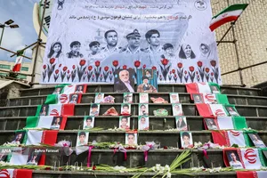 آیین استقبال از دانشجویان در دانشگاه آزاد اسلامی 
