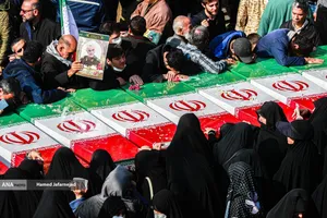 تشییع پیکر مطهر 100 شهید گمنام - معراج شهدا