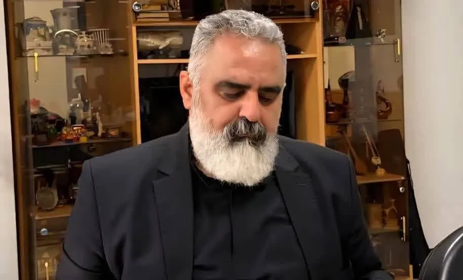 سیاسی