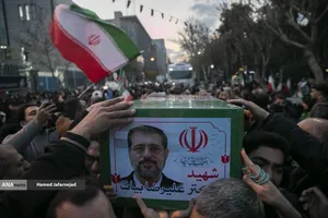 تشییع پیکر شهیدان لاریجانی، سلیمانی و شهدای ناو دنا نیروی دریایی ارتش