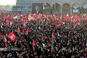 تشییع پیکر مطهر امام مجاهد شهید در شهر مقدس قم