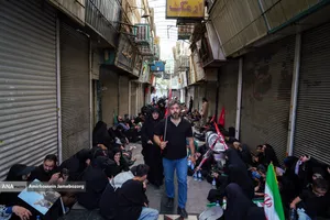 تشییع پیکر مطهر آقای شهید ایران و خانواده ایشان