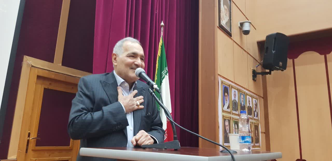 سردار طهرانی‌مقدم: جنود الهی در بزنگاه‌های حساس به یاری رزمندگان می‌آیند