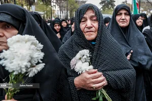 مراسم تشییع پیکر مطهر ۱۲ شهید جنگ رمضان
