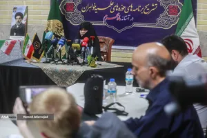 سارا طالبی معاون فرهنگی ـ تبلیغی مرکز مدیریت حوزه&zwnj;های علمیه خواهران سراسر کشور در نشست تشریح برنامه&zwnj;های حوزه&zwnj;های علمیه خواهران در ایام محرم