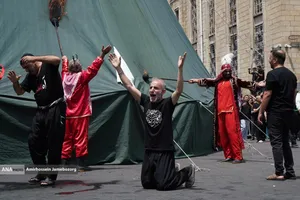 خیمه سوزان ظهر عاشورا - چهارراه گلوبندک تهران