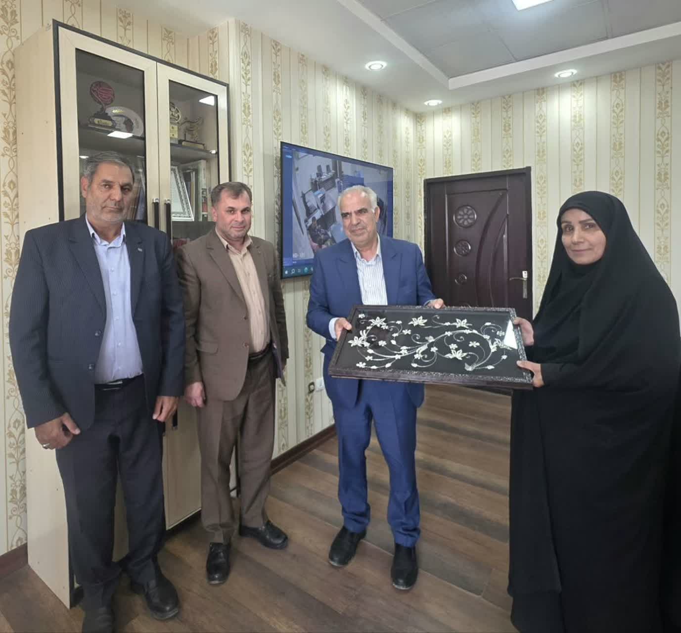 بلوار شهدای دانشجوی زرند امروز به مسیری ایمن برای تردد دانشجویان تبدیل شده است