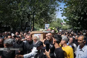 تشییع پیکر زنده&zwnj;یاد &laquo;اکبر عبدی&raquo;