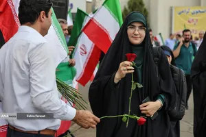آیین استقبال از دانشجویان در دانشگاه آزاد اسلامی 