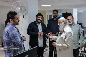 بازدید مهدی چمران رئیس شورای شهر تهران از خبرگزاری آنا
