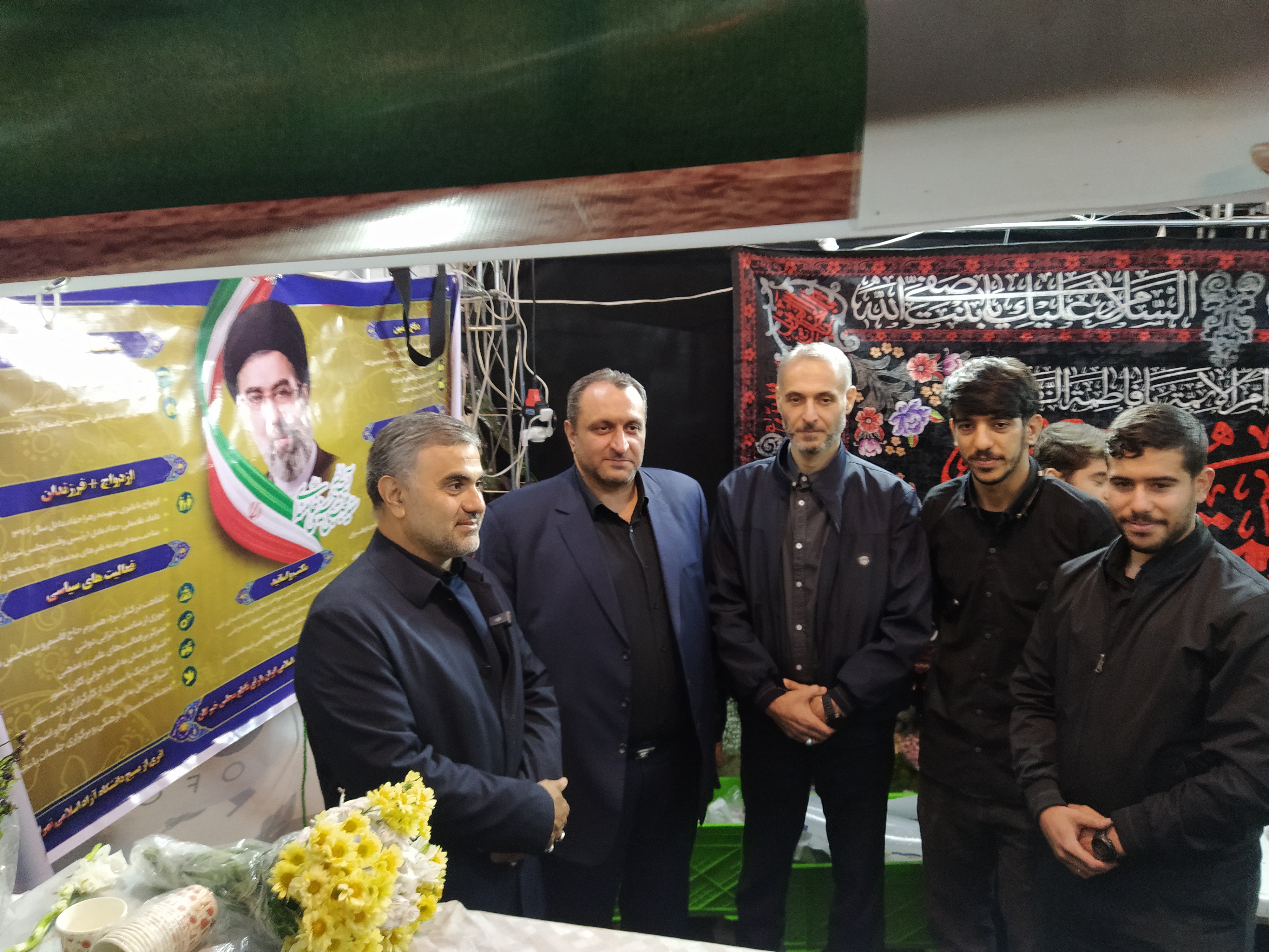 بازدید رئیس دانشگاه آزاد استان تهران از موکبهای دانشگاهیان در میادین پایتخت بازدید رئیس دانشگاه آزاد استان تهران از موکبهای دانشگاهیان در میادین پایتخت