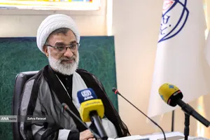 نشست هم&zwnj;اندیشی گروه&zwnj;های هنری دانشگاه آزاد اسلامی