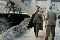 اجبار کردن زنان عشایر لُر برای شیر دادن به توله سگ‌های افسران ارتش رضا خان!