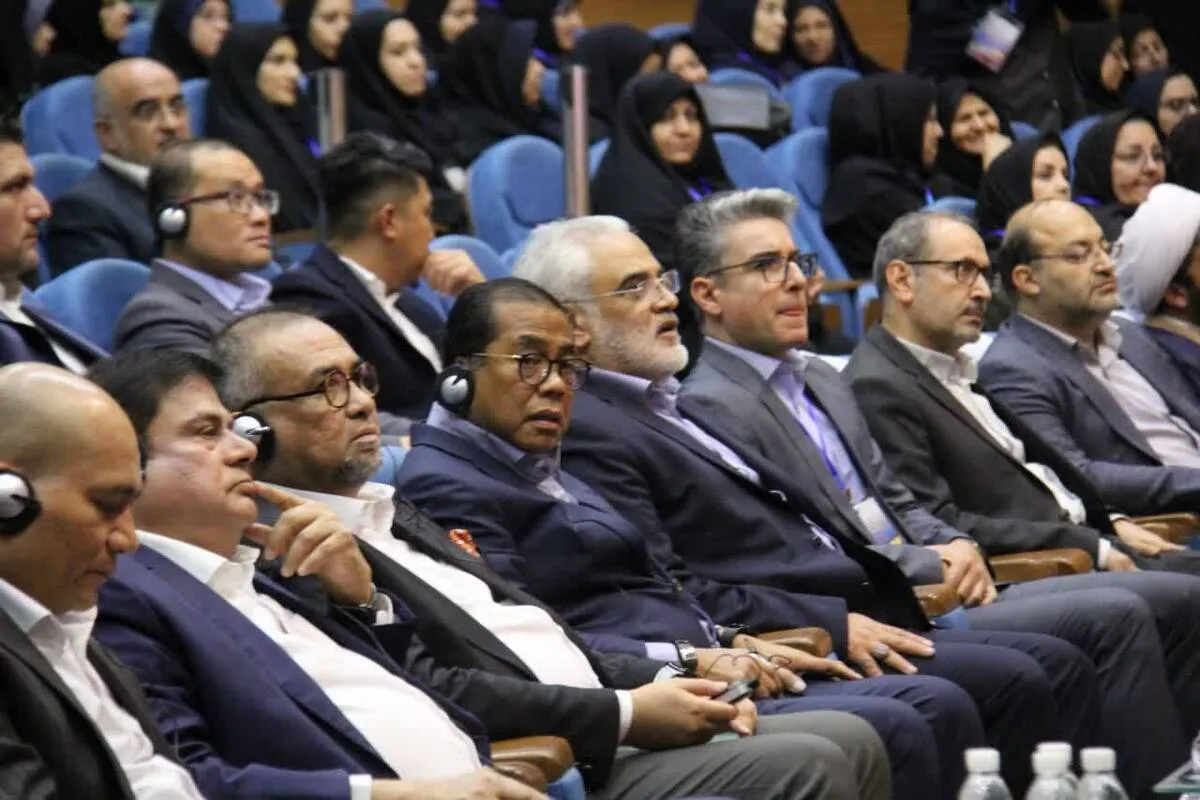 آغاز همکاری‌های علمی دانشگاه آزاد اصفهان و ۵ دانشگاه برتر مالزی