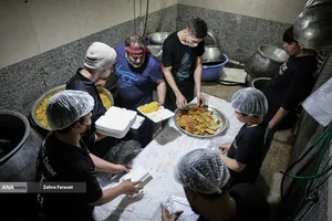  نوجوانانِ جبهه&zwnj; پشت خط