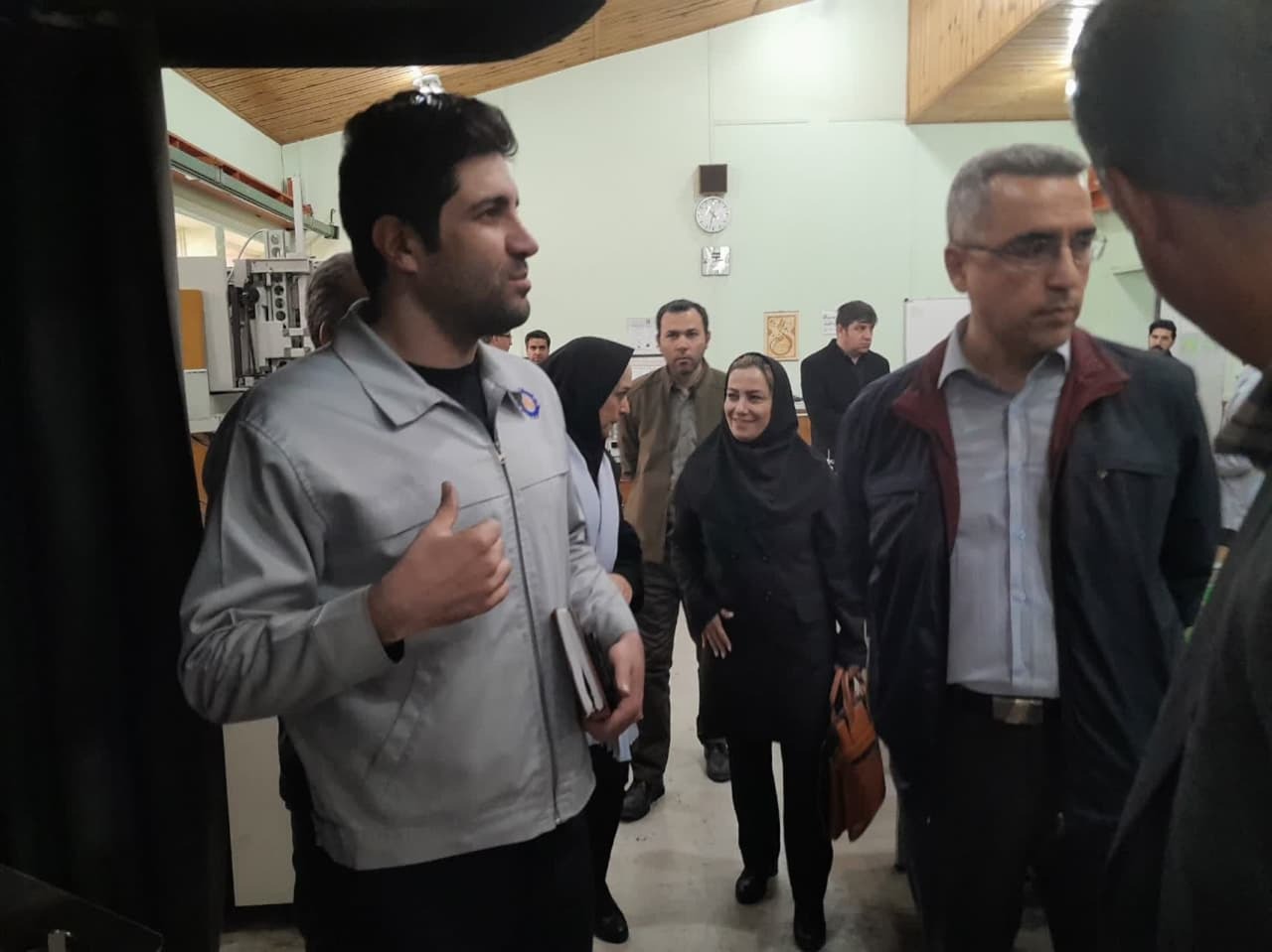 بومی‌سازی دانش فناوری در سطح استاندارد‌های بین‌المللی