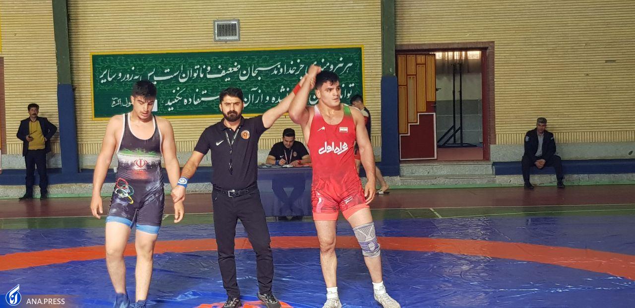 آغاز مسابقات قهرمانی کشتی دانشگاه آزاد با حضور ۱۸۵ کشتی‌گیر