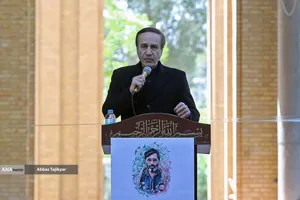 گردهمایی هنرمندان بسیجی به مناسبت هفته هنر و قدردانی از رزمندگان اسلام
